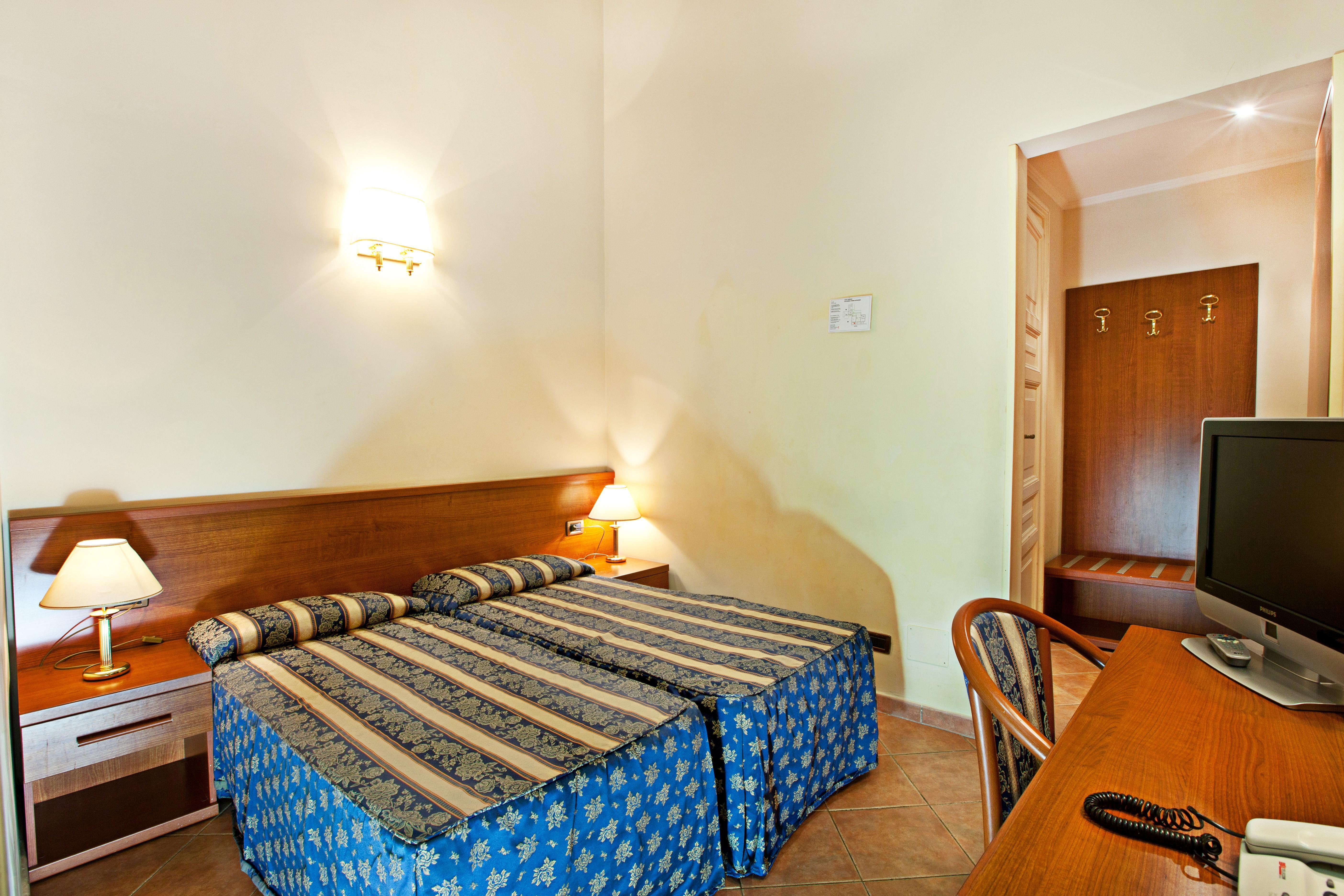 Hotel Augustea Rzym Zewnętrze zdjęcie