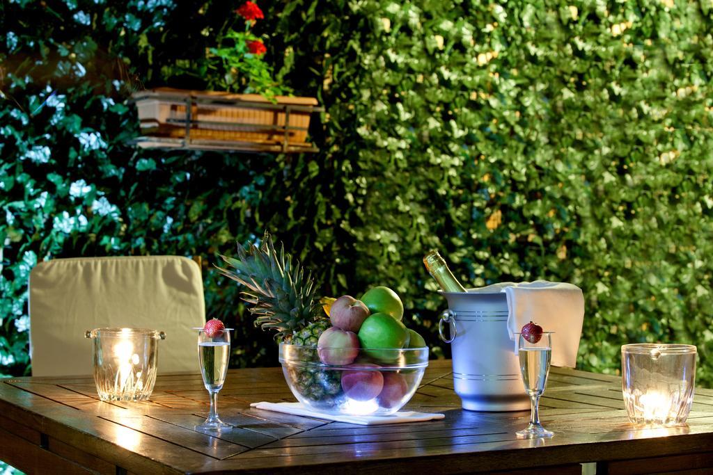 Hotel Augustea Rzym Zewnętrze zdjęcie